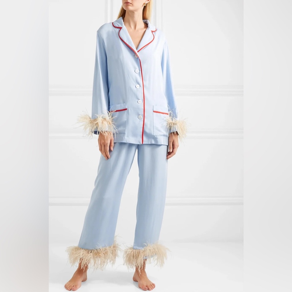 Sleeper Party Pajamas Set with Detachable Feathers